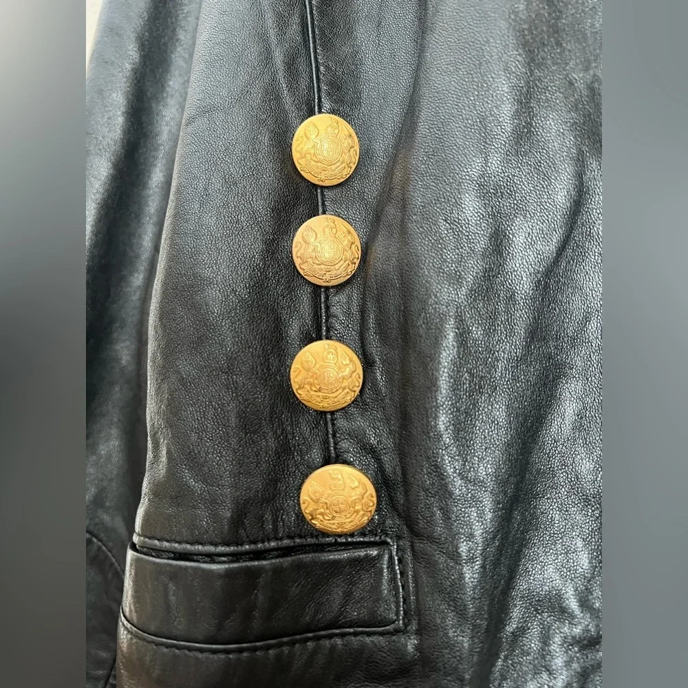 Rare 1980s Mondi Black Leather Jacket + Culotte Shorts Set - Picture 9 of 16